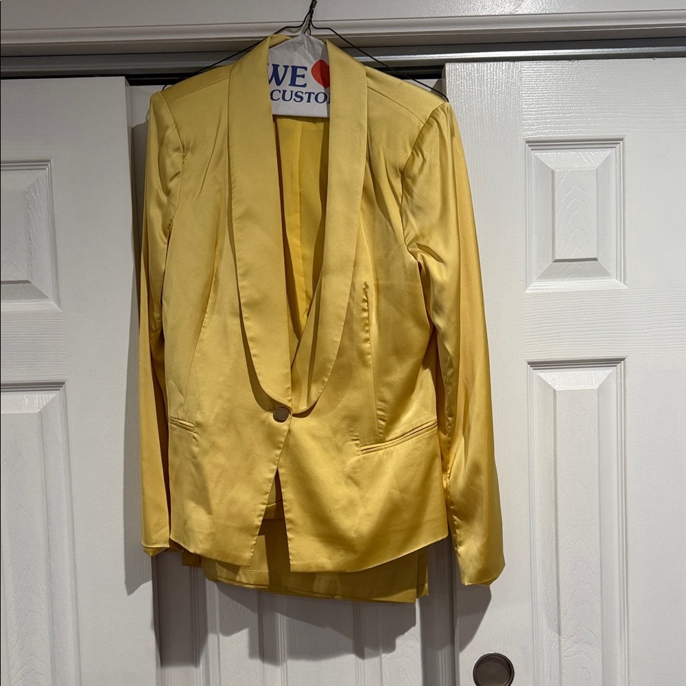 Shop AKIRA Gold/Yellowish Blazer Set with Pants